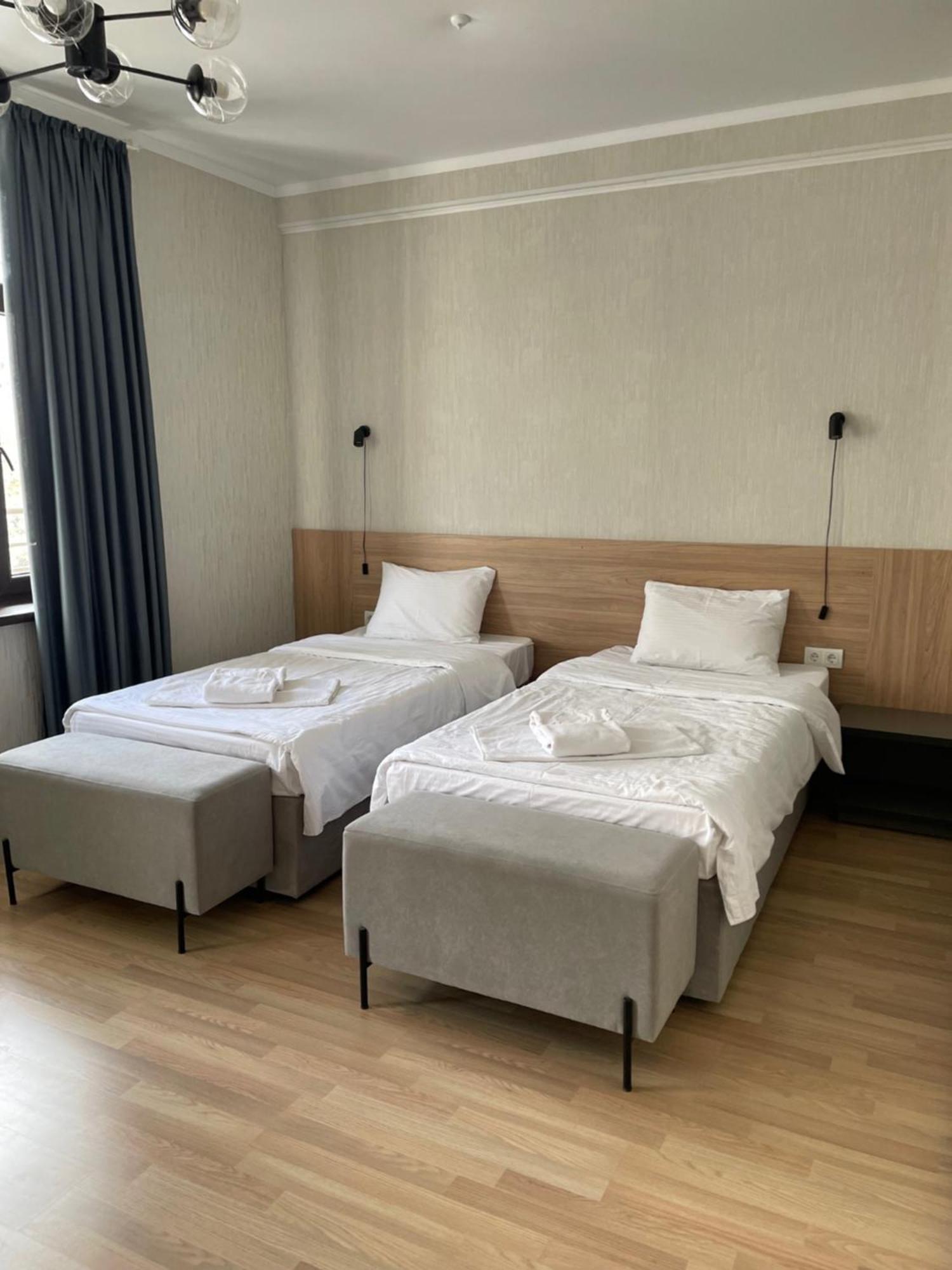 Issyk Ata Retreat Hotel Gorno-Serafimovka Bagian luar foto